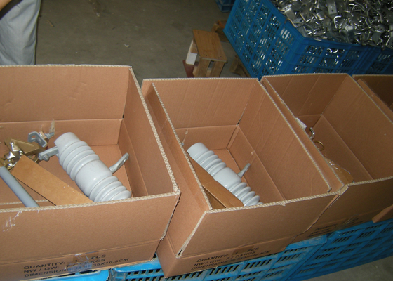 耐久性 15KV 断断シューズ 切断 320mm クリープ距離で便利な操作